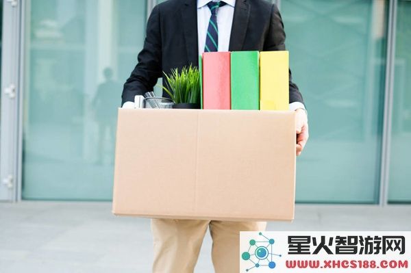OpenAI后训练VP选择离职“创业”,意图引领材料科学的变革浪潮,同时OpenAI进行反向投资,上演着“分手后依然是朋友”的合作局面