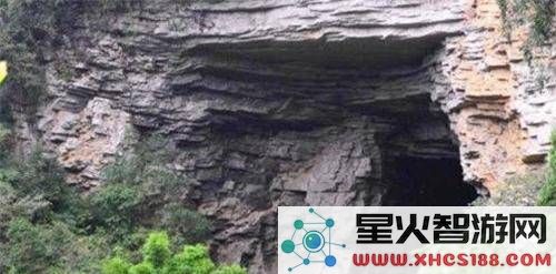 原神雪山有个山洞有冰屏障